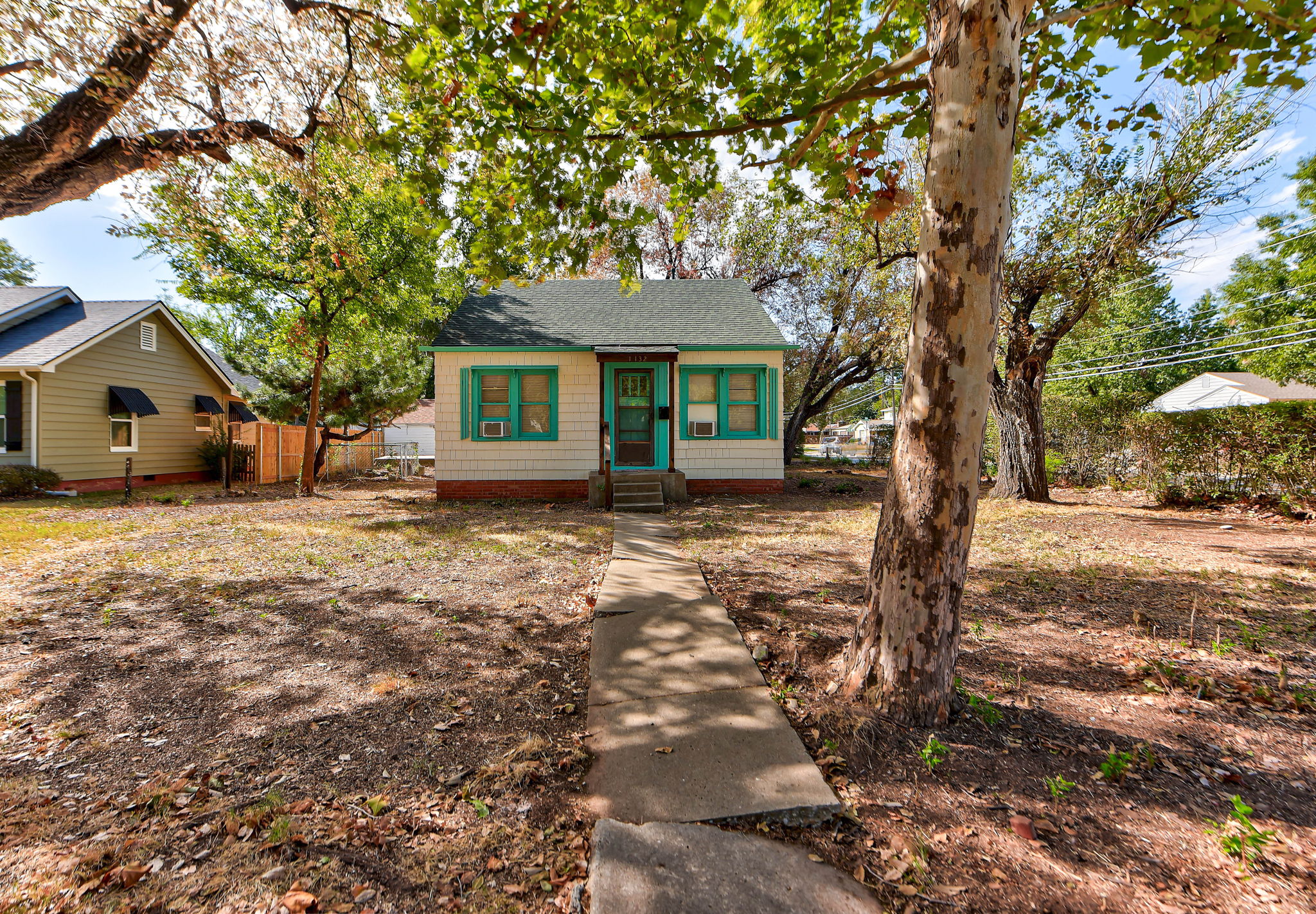 Property main image