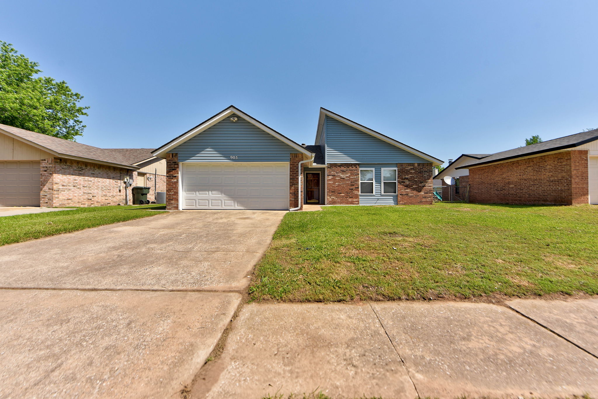 905 Hawks Nest Drive