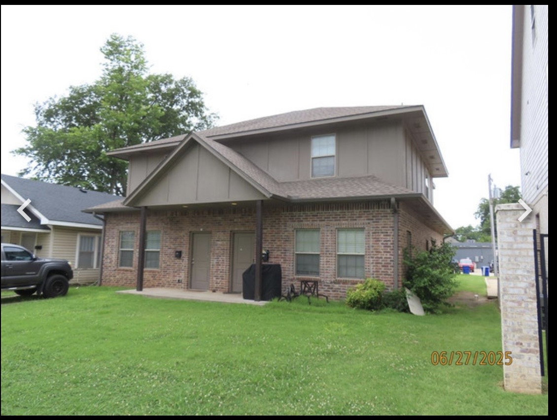 826 Monnett Avenue - 2