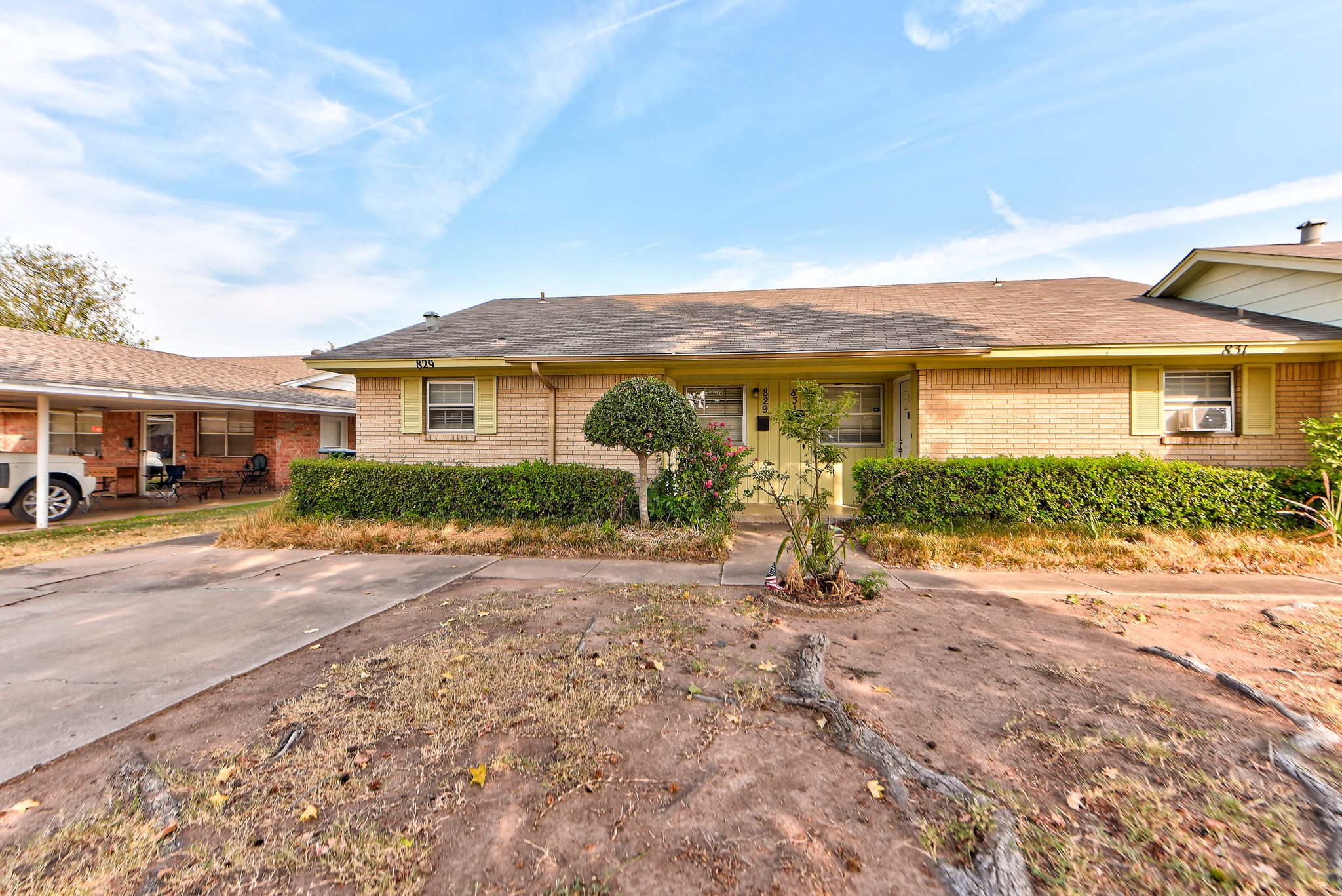 829 Drake Drive - 1